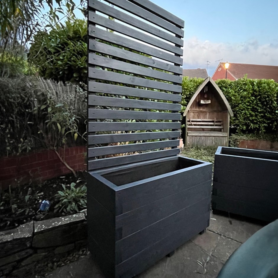 Devonshire Wooden Planter & Trellis