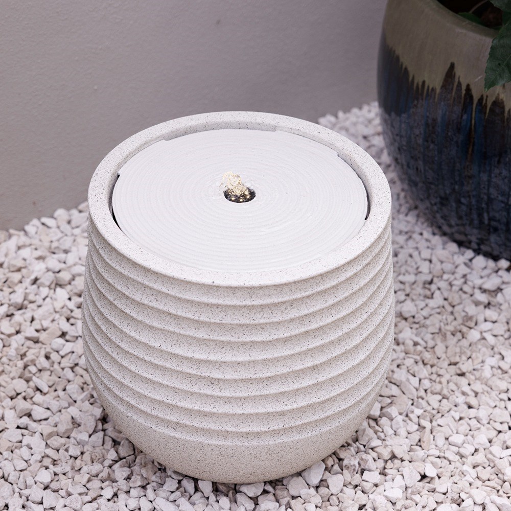 Clyde Ridged Water Feature With LED Lights