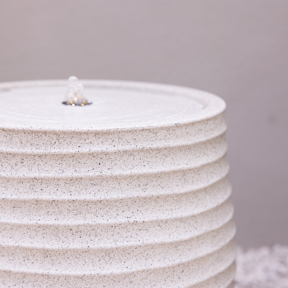 Clyde Ridged Water Feature With LED Lights