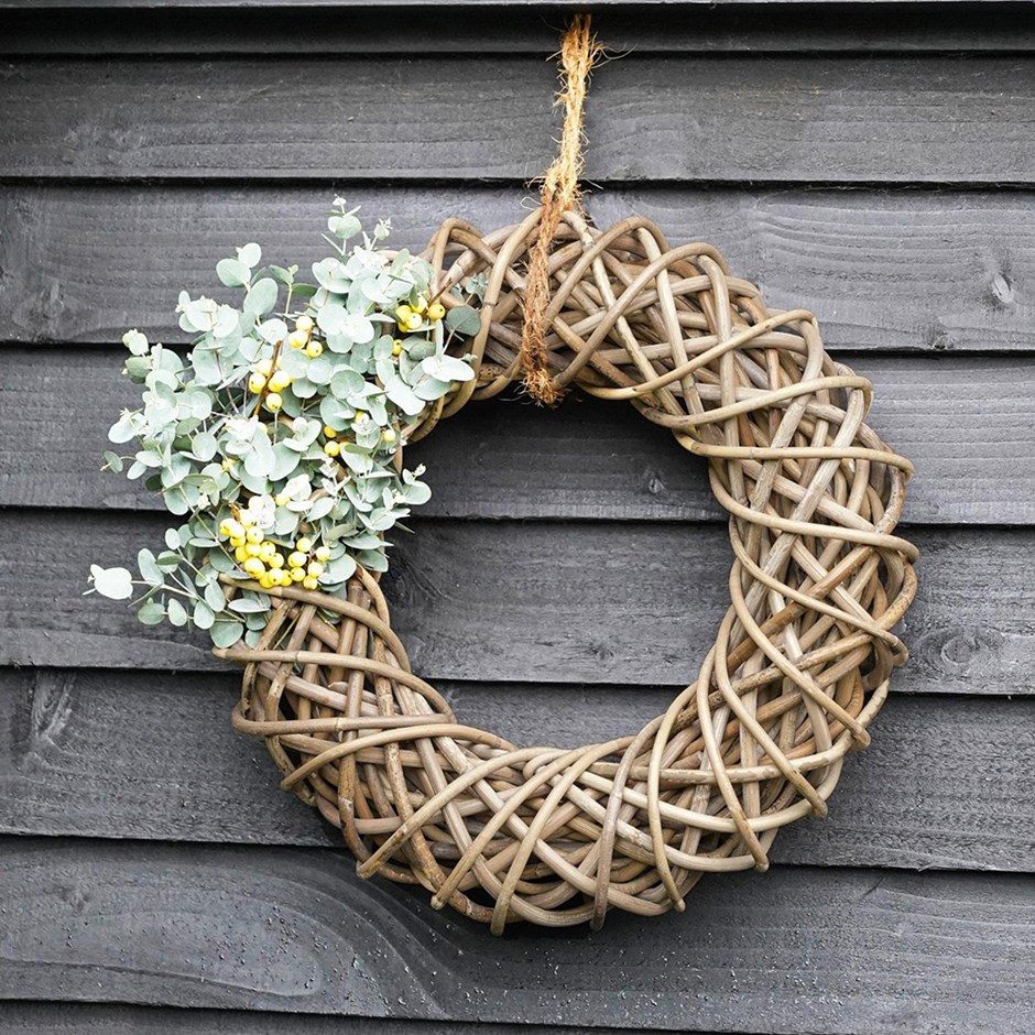 Natural Floral Door Wreath Rattan 40cm