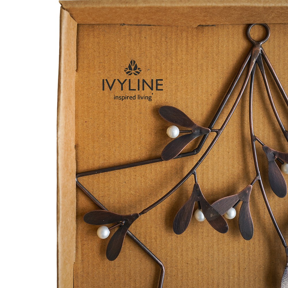 Mistletoe Star Christmas Wreath | Metal | Antique Gold | 30cm