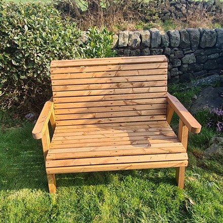 Valley Bench | 2 Seat | Swedish Redwood