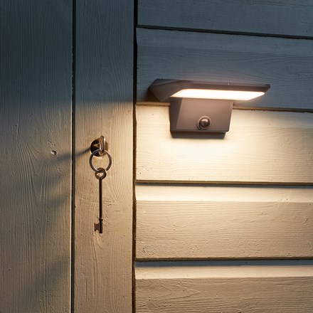 Sentry 800 Lumen Solar PIR Motion Sensor LED Security Light by Smart Garden