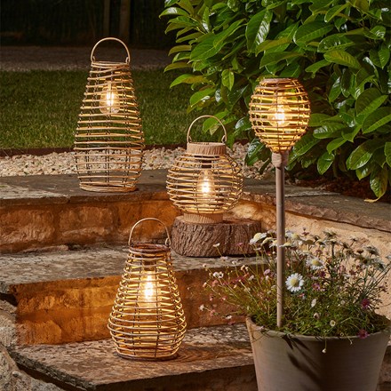 Solar Venus Lantern Natural Style Lighting by Smart Garden