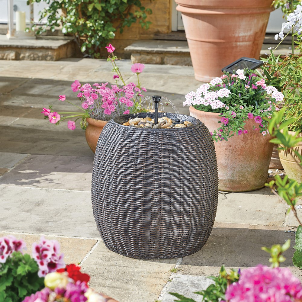 Solar WaterWeave Water Feature by Smart Garden