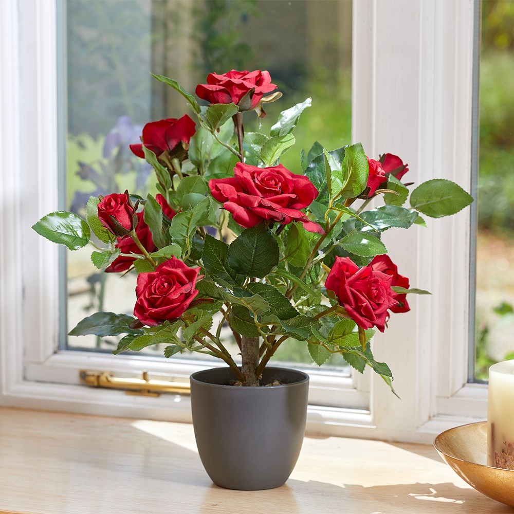 Regent's Roses Red Artificial Plant