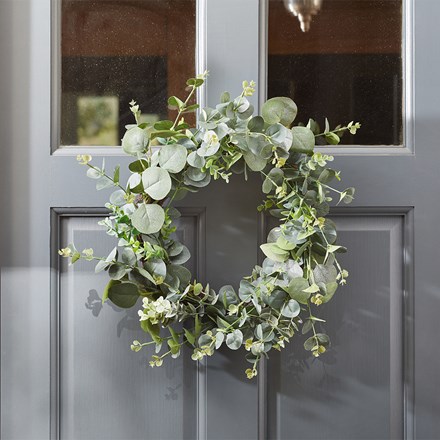 Eucalyptus Wreath Whirl Verde Décor by Smart Garden