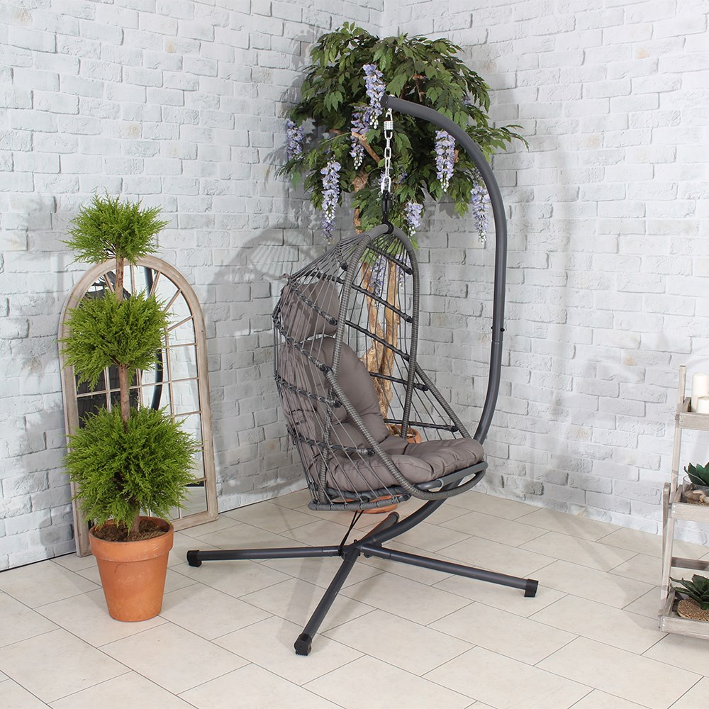 Egotistic Garden Pod Chair