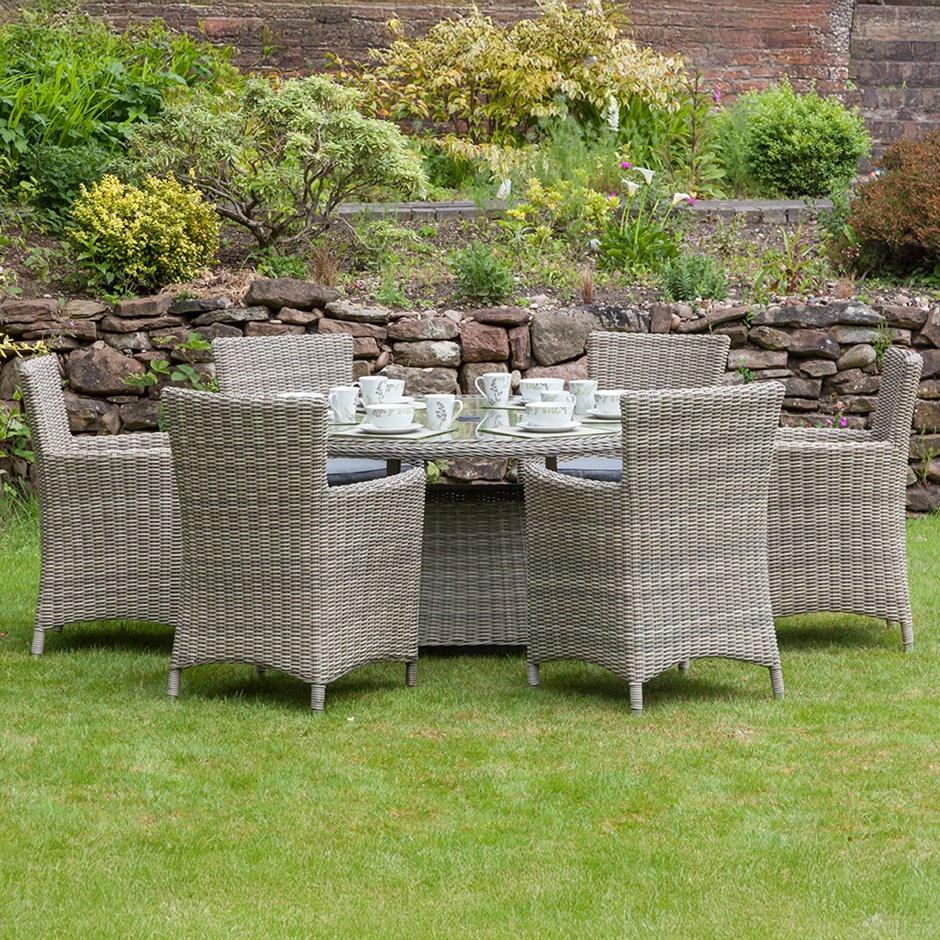 Wentworth Garden Round Carver Bistro Set | 6 Seater | Synthetic Rattan