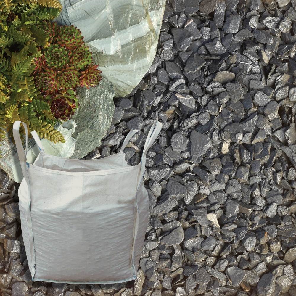 Charcoal Grey 20-40mm Chippings Decorative Stone