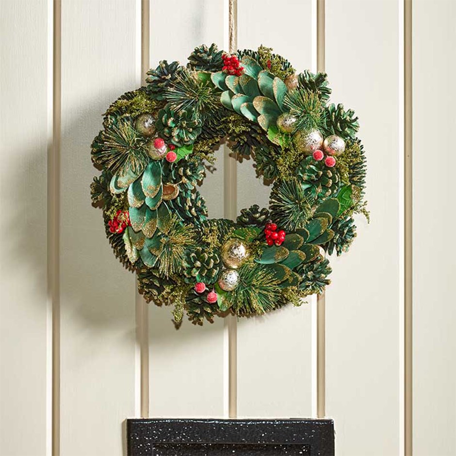 BaublePine Christmas Decor Wreath 