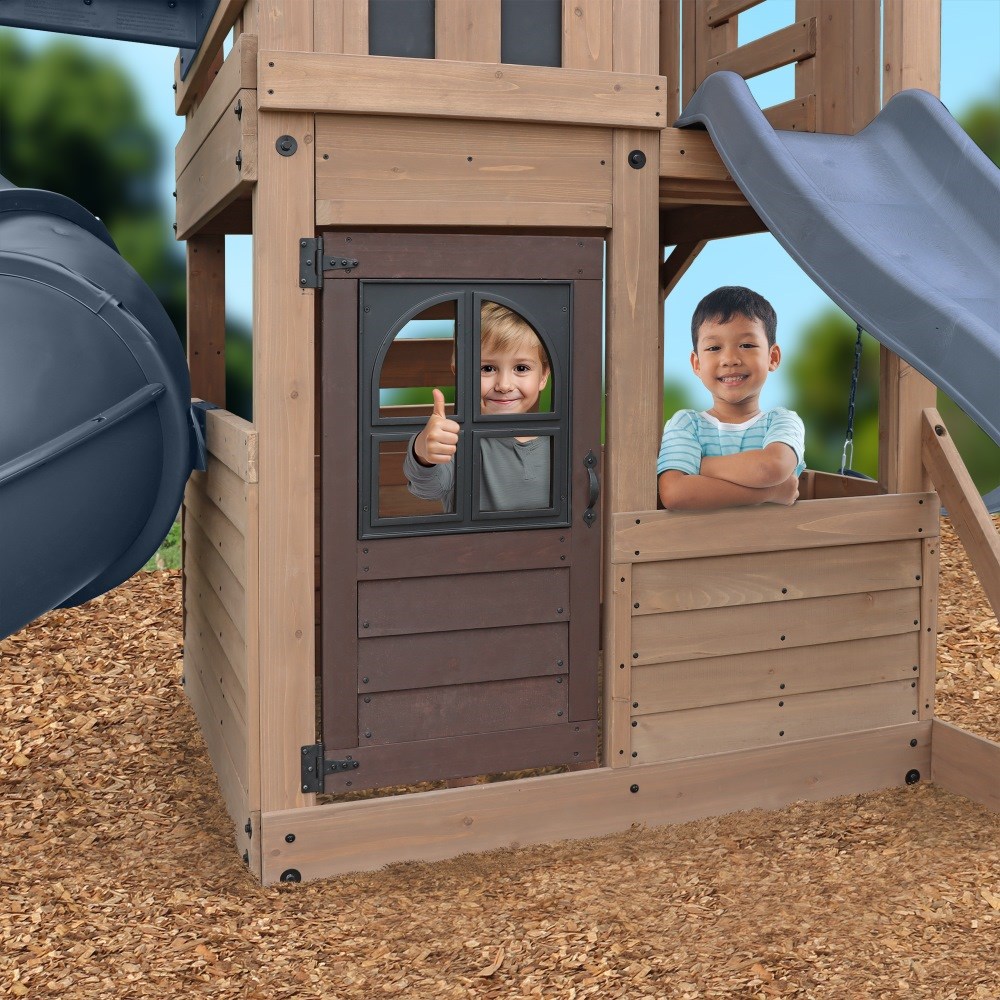 Skyline Lookout Swing Set Climbing Frame