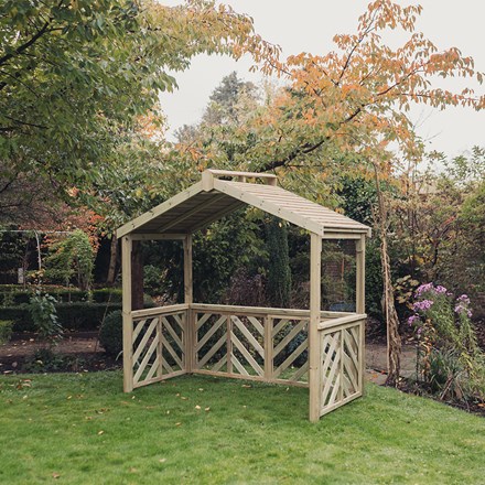 Valencia BBQ Redwood Shelter | H220cms