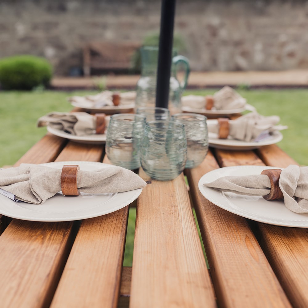 Valley Deluxe Redwood Picnic Table | L180cms