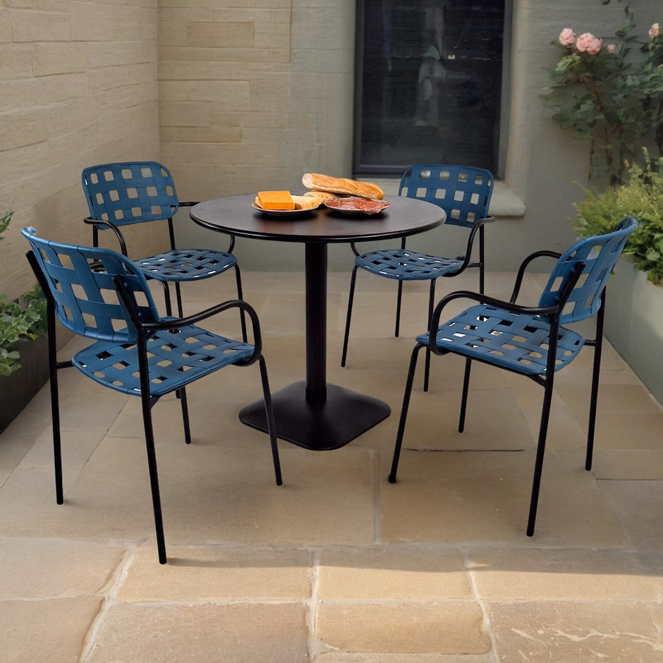 Albin Round Table With Karin Chairs Set