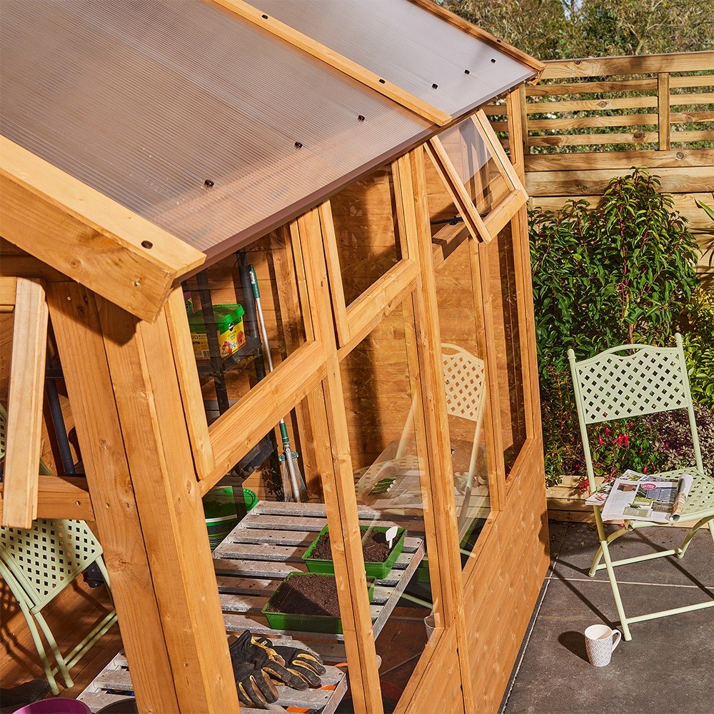 Wooden Growhouse 8 x 6 ft