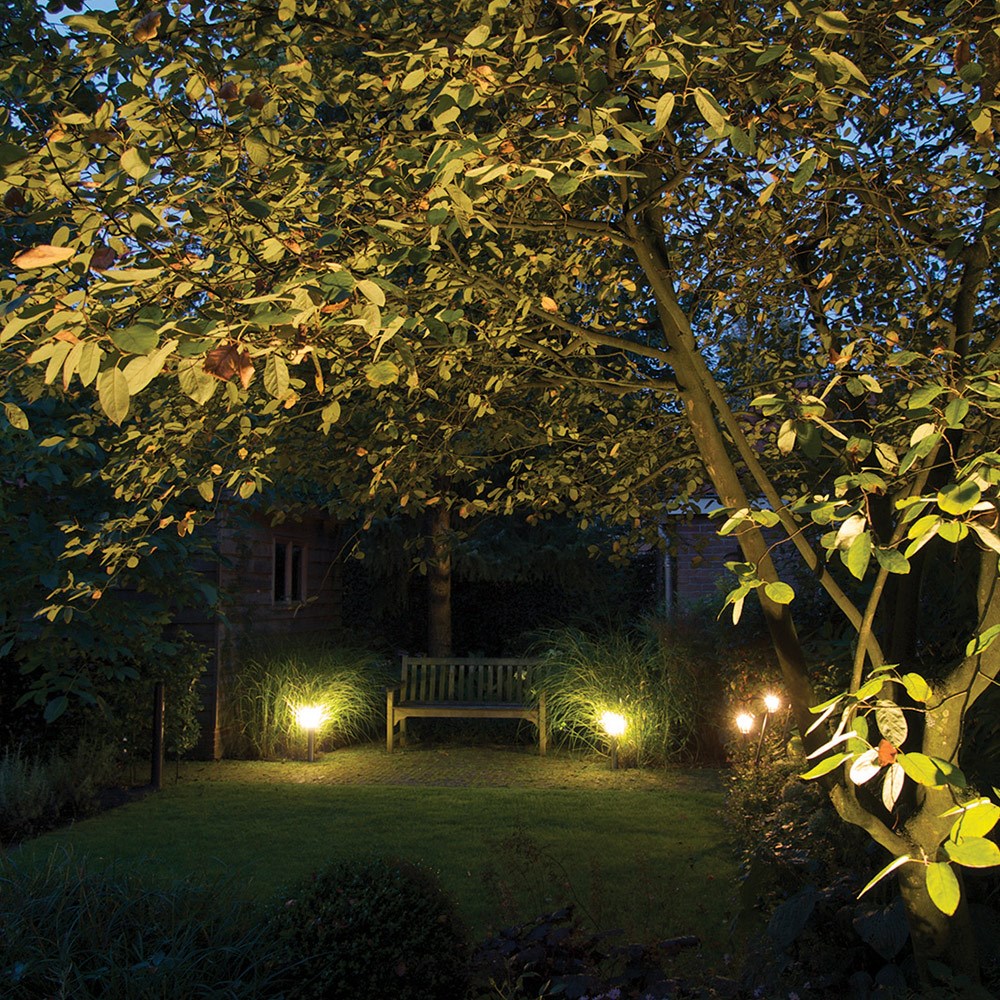 Cool White Wyndham Lighting Post | Stainless Steel