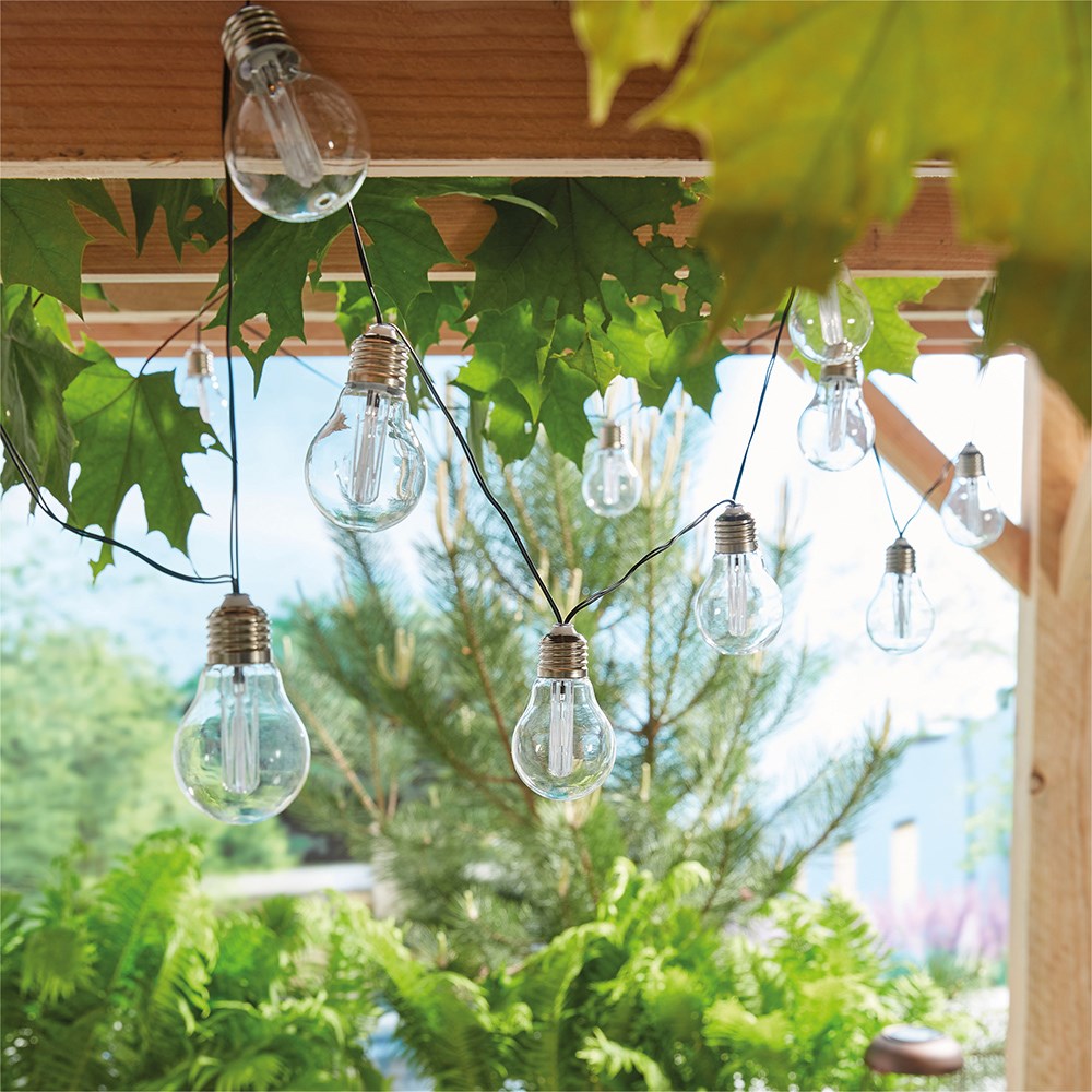 Amber Corfu String Lights | 15 LED Bulbs | Solar Powered 