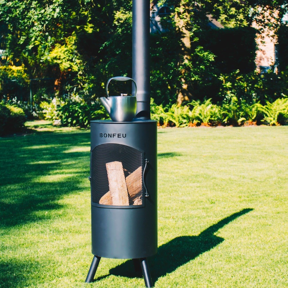 BonTino Black Outdoor Fireplace & Grill