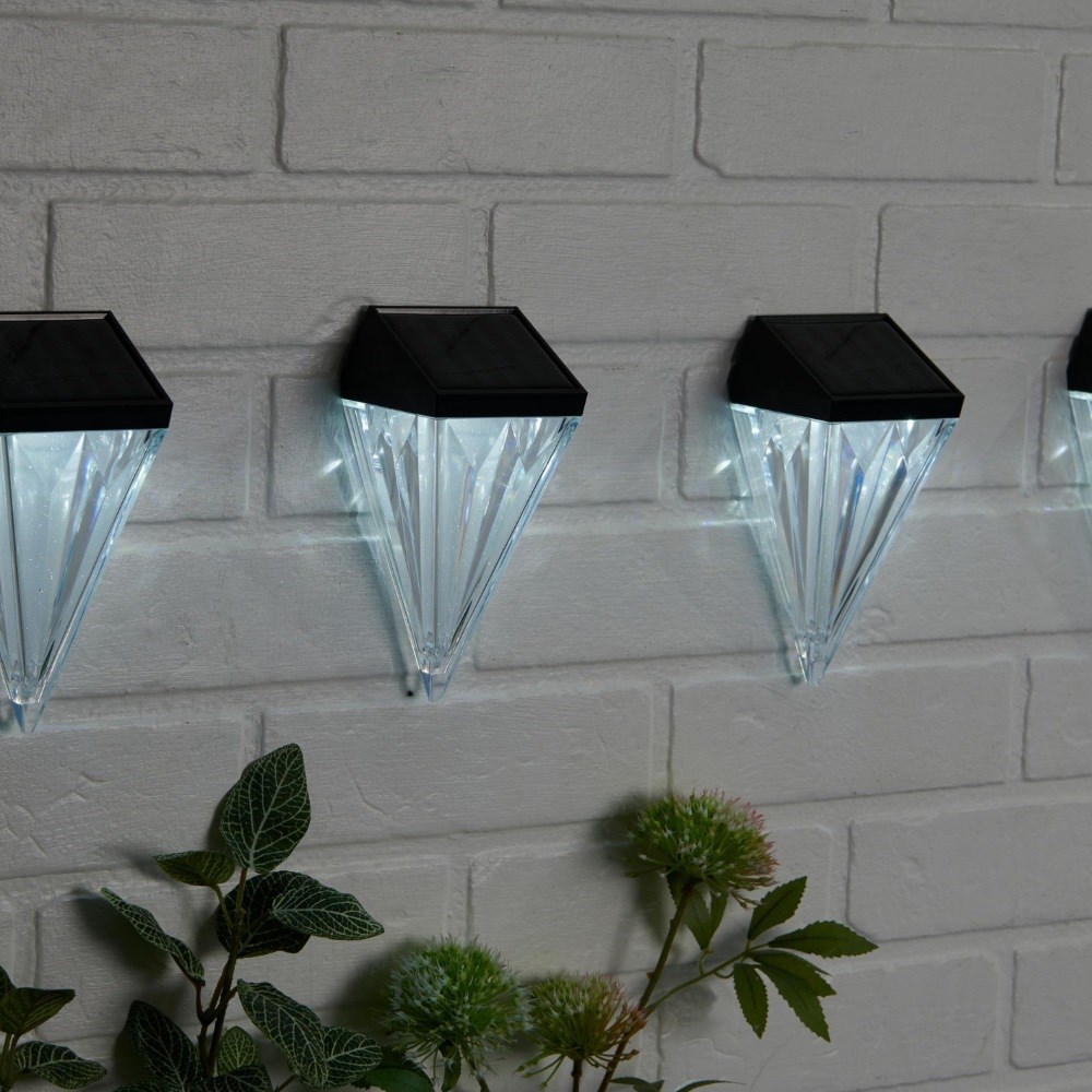 Pack of 4 Diamond Fence Lights