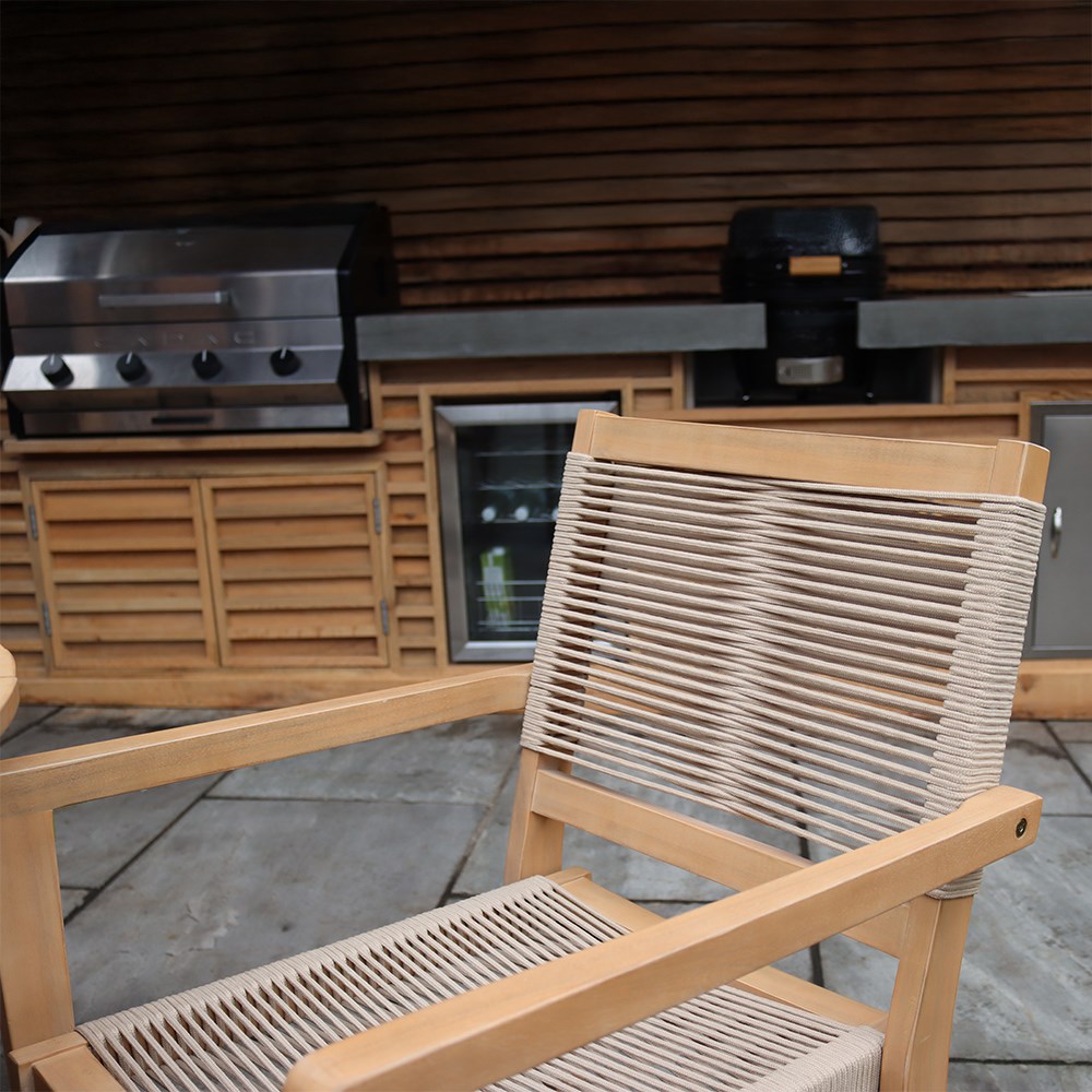 Roma Bistro Set With Rope Stacking Chairs