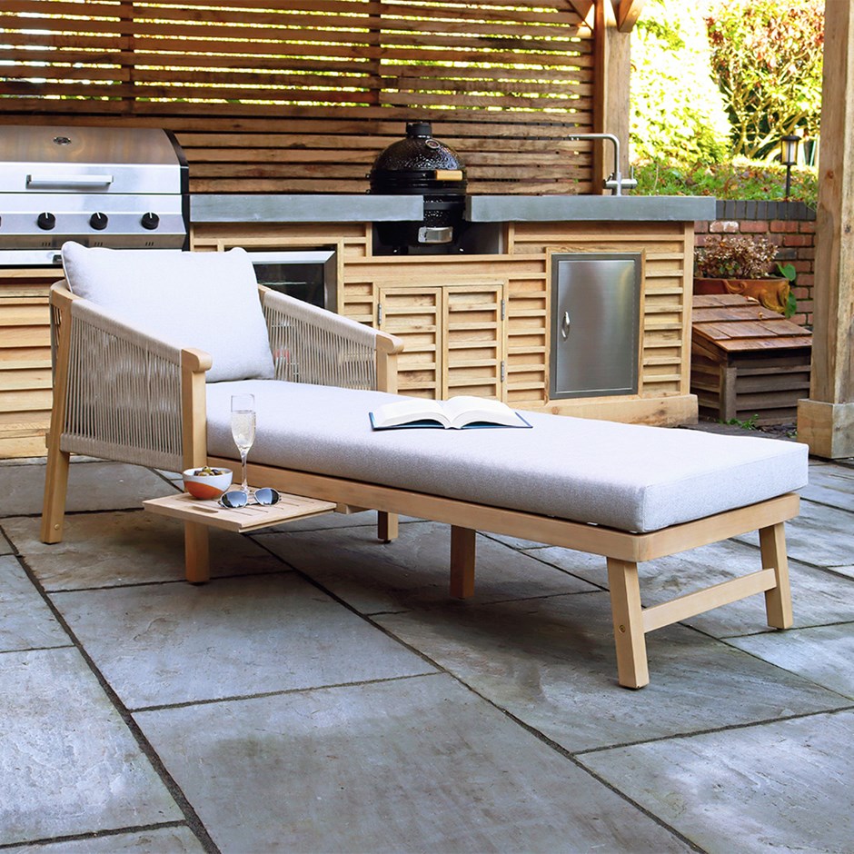 Roma Rope Sun Lounger With Pull-Out Side Table