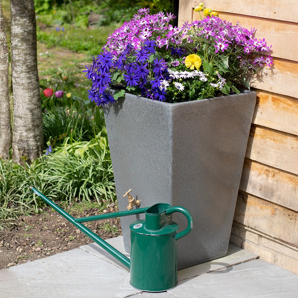 Cambridge 90L Water Butt Planter