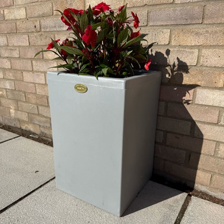 Shepreth Garden Planter Grey