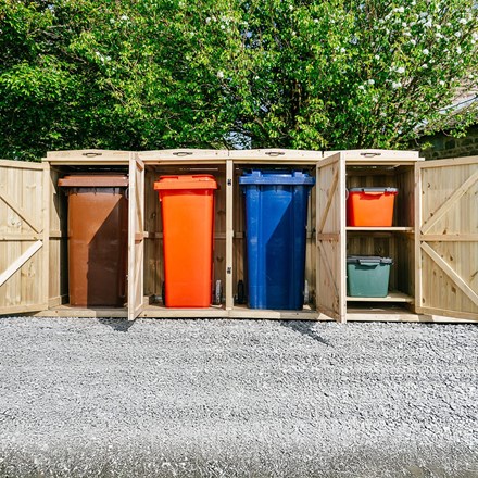 Chatburn 3 Wheelie Bin & 2 Recycle Box Store