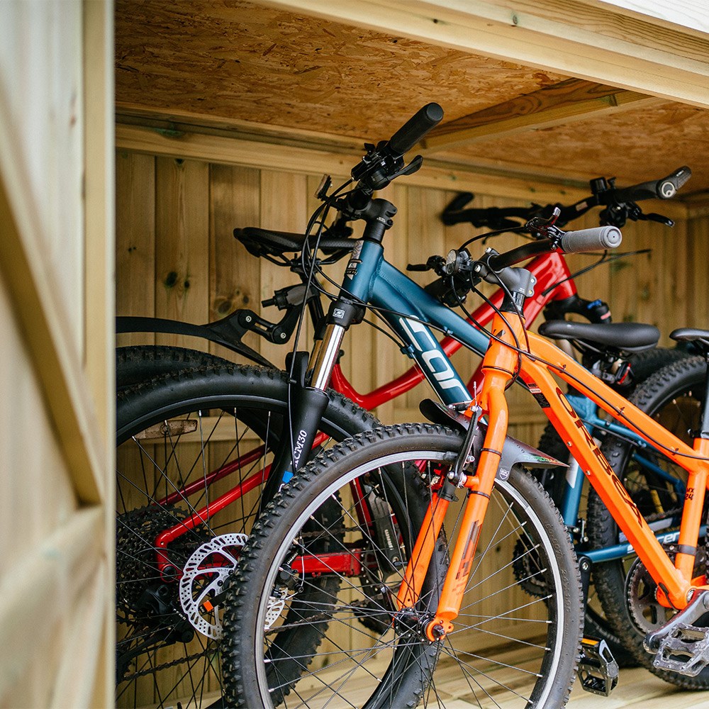 Chipping Small Bike Store