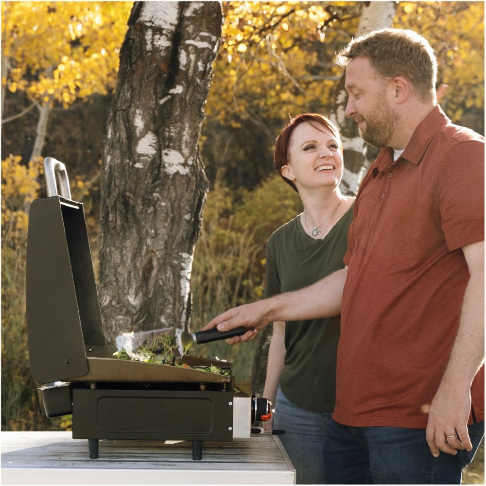Tabletop Griddle With Hood | 17 inch