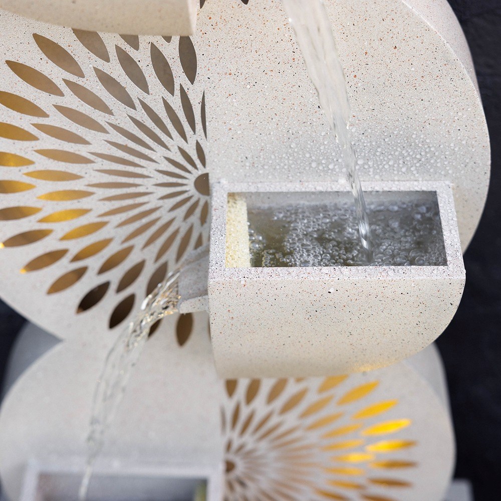 Cut-Out Fan Garden Water Feature with Lights