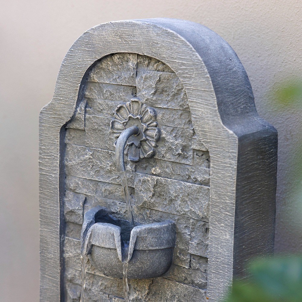 Cascading Bowls Standing Solar Water Wall Feature With Lights