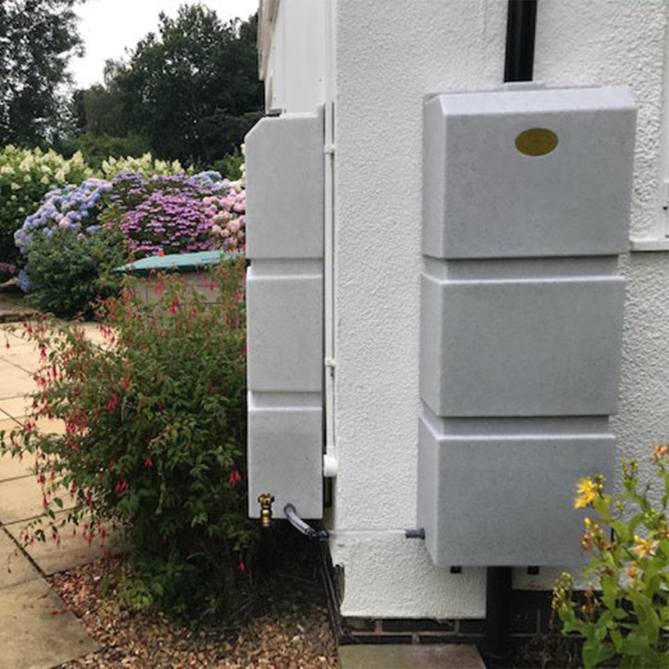 Wall Mounted Rainwater Storage Tank 100 Litre