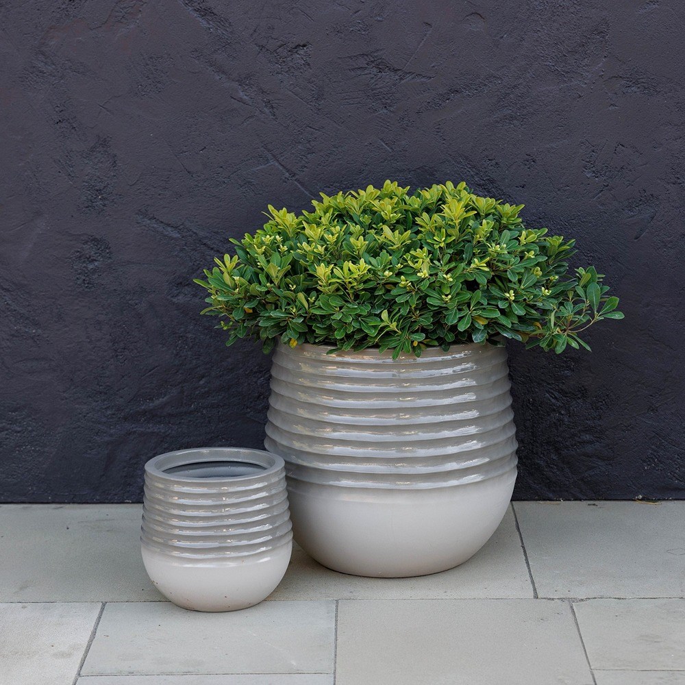Ribbed Ombre Round Outdoor Planter