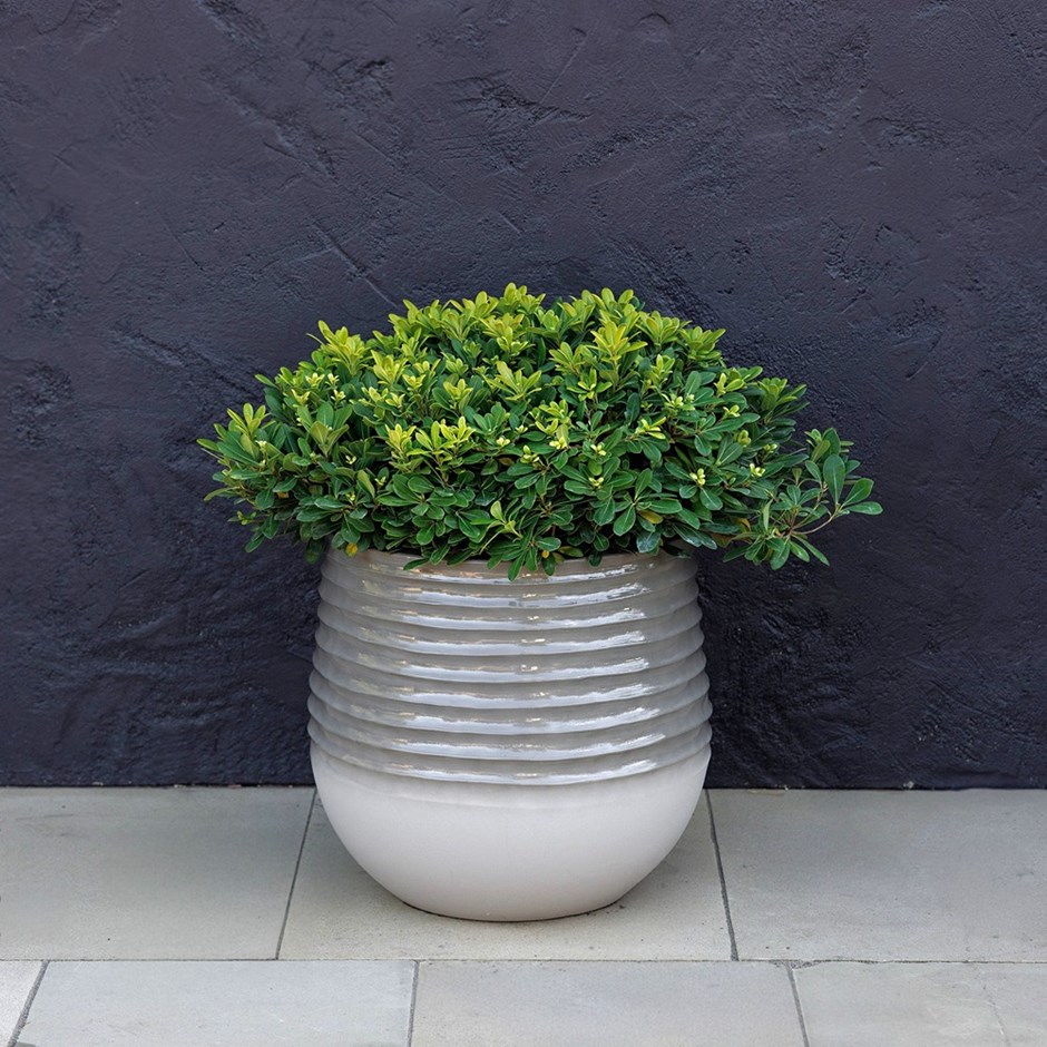 Ribbed Ombre Round Outdoor Planter