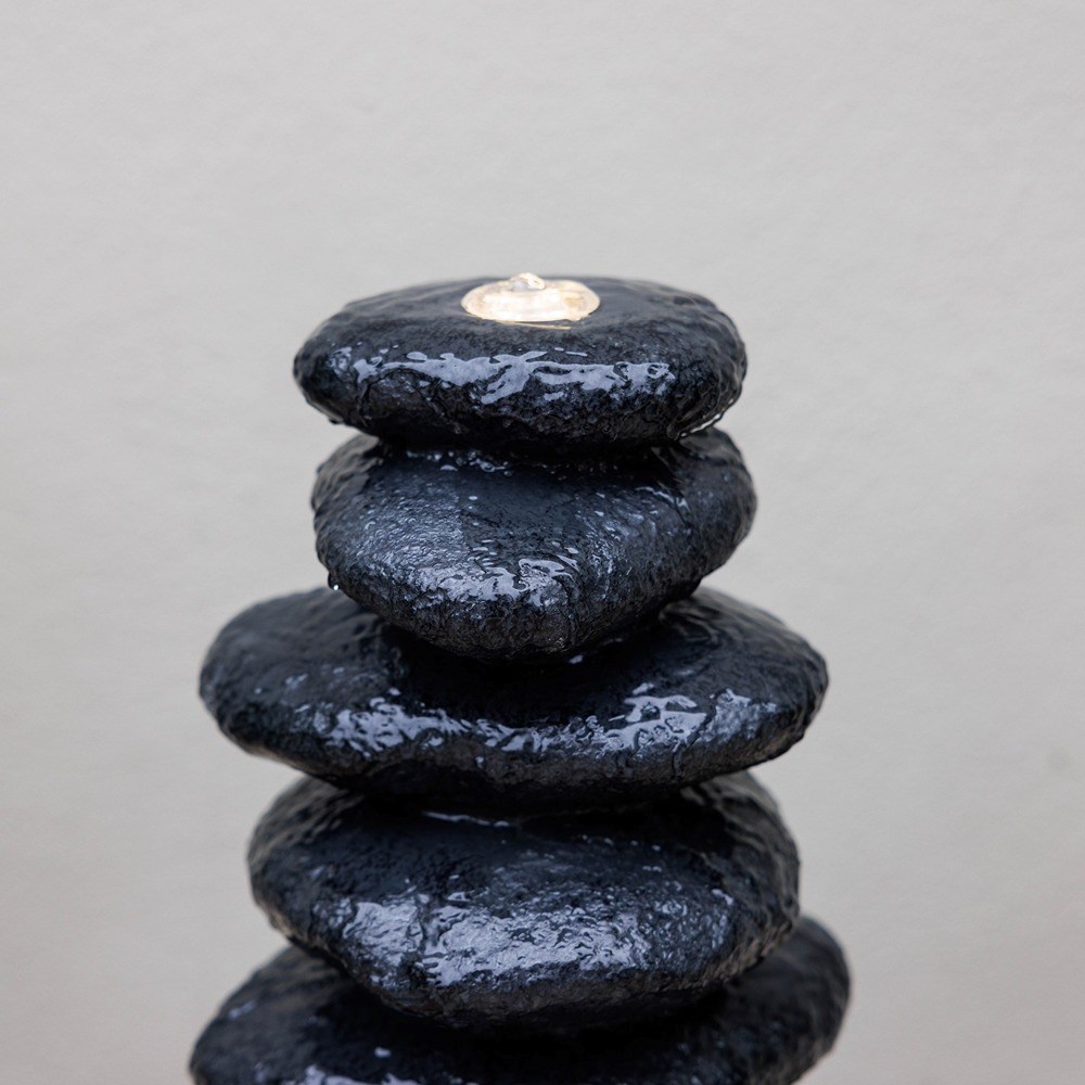 Till Pebble Tower Water Feature