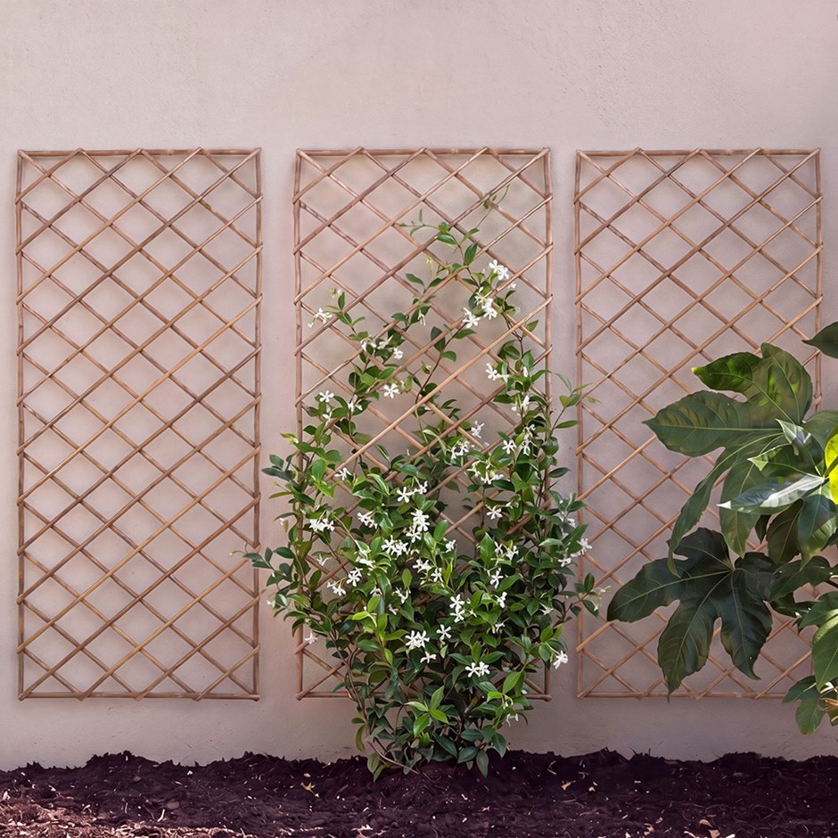 Square Willow Garden Trellis Panel