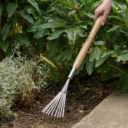 Kent & Stowe Stainless Steel Border Hand Shrub Rake